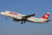 Swiss International Airlines Airbus A320-214 (HB-IJH) at  Hamburg - Fuhlsbuettel (Helmut Schmidt), Germany