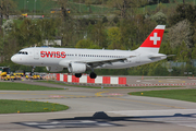 Swiss International Airlines Airbus A320-214 (HB-IJI) at  Zurich - Kloten, Switzerland