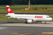 Swissair Airbus A320-214 (HB-IJI) at  Hamburg - Fuhlsbuettel (Helmut Schmidt), Germany