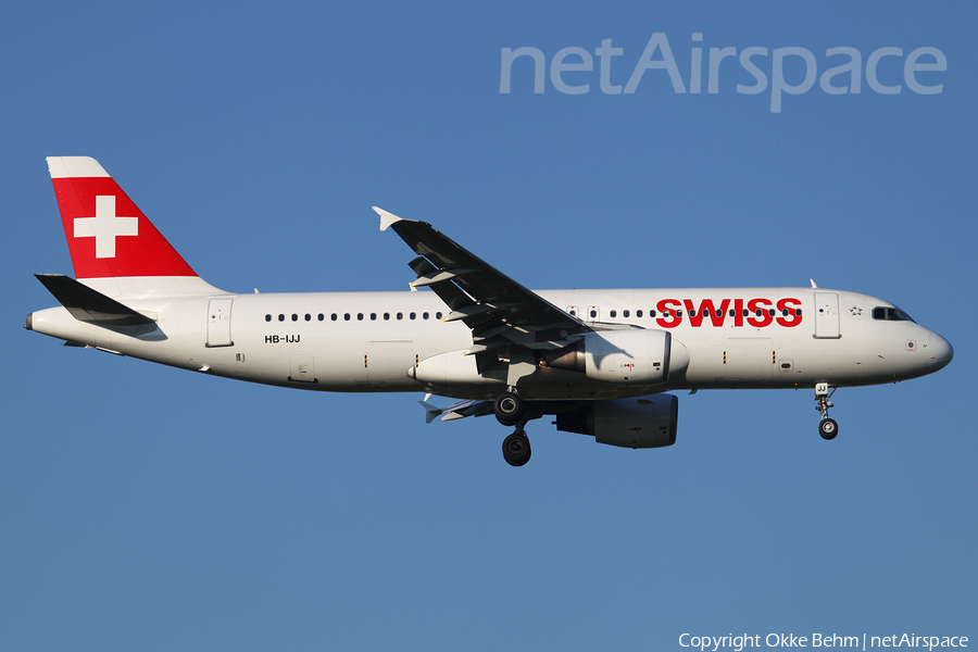 Swiss International Airlines Airbus A320-214 (HB-IJJ) | Photo 107896