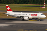 Swiss International Airlines Airbus A320-214 (HB-IJJ) at  Hamburg - Fuhlsbuettel (Helmut Schmidt), Germany