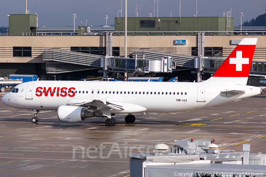 Swiss International Airlines Airbus A320-214 (HB-IJJ) | Photo 101372