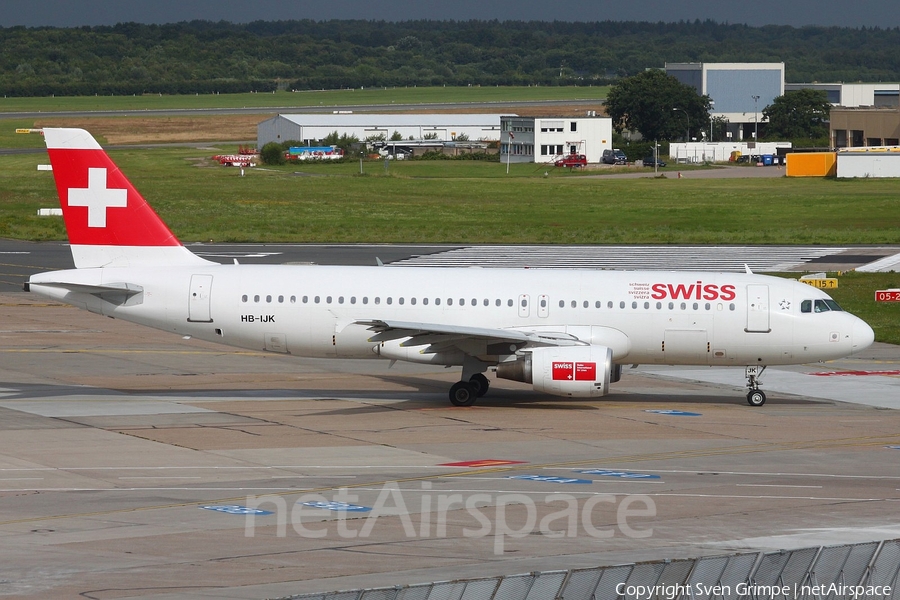 Swiss International Airlines Airbus A320-214 (HB-IJK) | Photo 22175