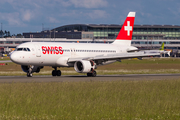 Swiss International Airlines Airbus A320-214 (HB-IJK) at  Hamburg - Fuhlsbuettel (Helmut Schmidt), Germany