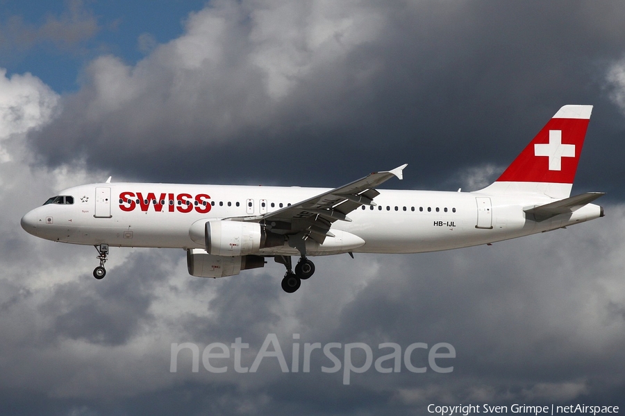 Swiss International Airlines Airbus A320-214 (HB-IJL) | Photo 85419