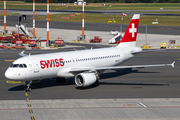 Swiss International Airlines Airbus A320-214 (HB-IJL) at  Hamburg - Fuhlsbuettel (Helmut Schmidt), Germany