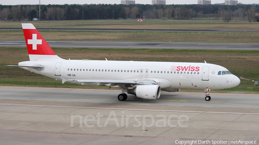 Swiss International Airlines Airbus A320-214 (HB-IJL) | Photo 209615