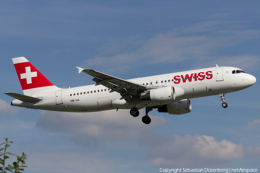 Swissair Airbus A320-214 (HB-IJL) | Photo 175275