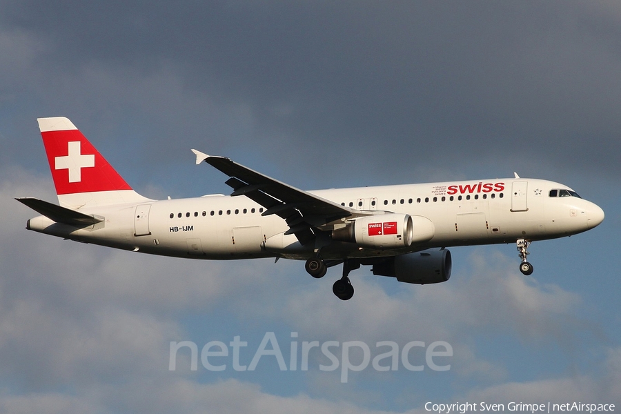 Swiss International Airlines Airbus A320-214 (HB-IJM) | Photo 17644