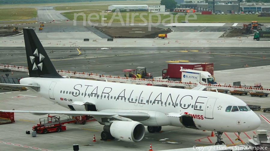 Swiss International Airlines Airbus A320-214 (HB-IJM) | Photo 249059
