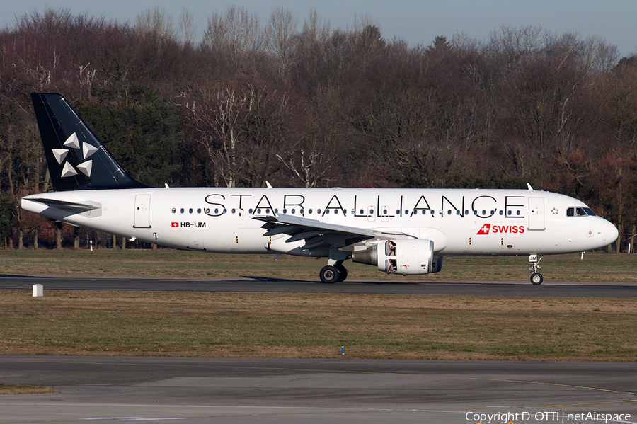 Swiss International Airlines Airbus A320-214 (HB-IJM) | Photo 482589