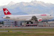 Swiss International Airlines Airbus A320-214 (HB-IJM) at  Milan - Malpensa, Italy