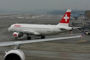 Swiss International Airlines Airbus A320-214 (HB-IJM) at  Zurich - Kloten, Switzerland