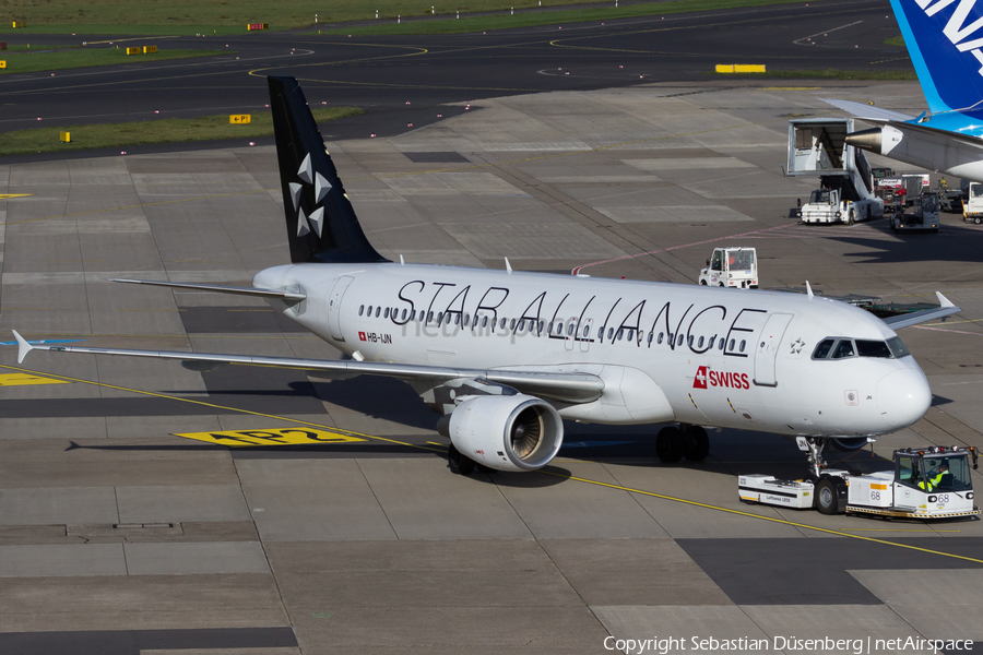 Swiss International Airlines Airbus A320-214 (HB-IJN) | Photo 199182