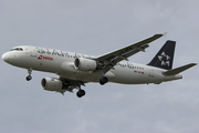 Swiss International Airlines Airbus A320-214 (HB-IJO) at  London - Heathrow, United Kingdom