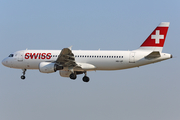 Swiss International Airlines Airbus A320-214 (HB-IJP) at  Barcelona - El Prat, Spain