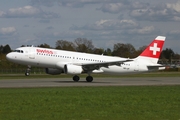 Swiss International Airlines Airbus A320-214 (HB-IJP) at  Hamburg - Fuhlsbuettel (Helmut Schmidt), Germany