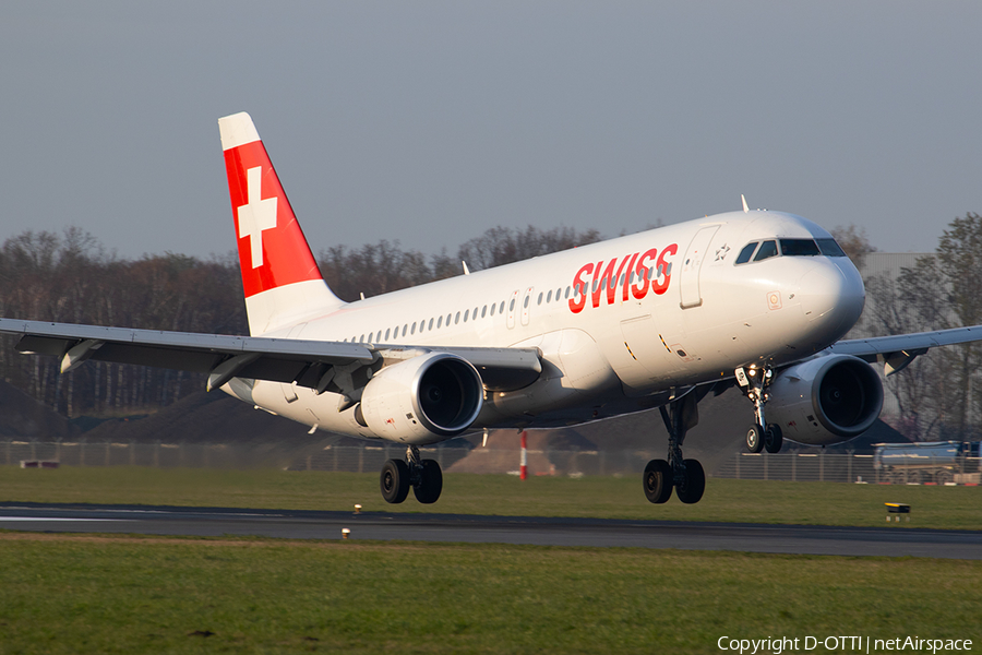 Swiss International Airlines Airbus A320-214 (HB-IJP) | Photo 309430