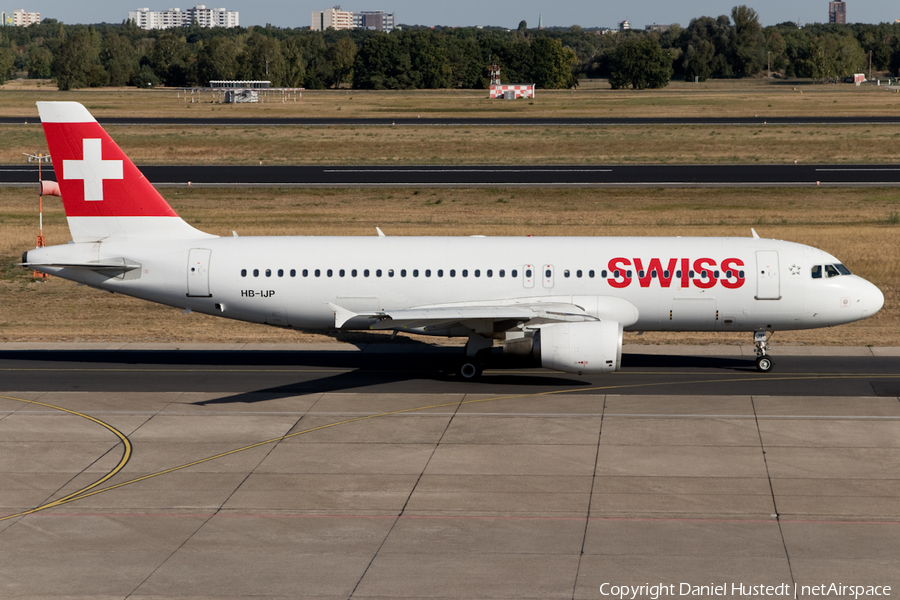 Swiss International Airlines Airbus A320-214 (HB-IJP) | Photo 424747