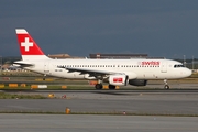 Swiss International Airlines Airbus A320-214 (HB-IJQ) at  Frankfurt am Main, Germany