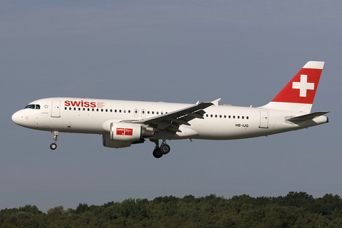 Swiss International Airlines Airbus A320-214 (HB-IJQ) at  Hamburg - Fuhlsbuettel (Helmut Schmidt), Germany