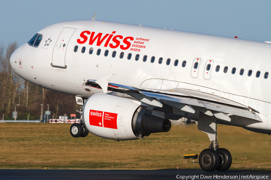 Swiss International Airlines Airbus A320-214 (HB-IJR) | Photo 466658