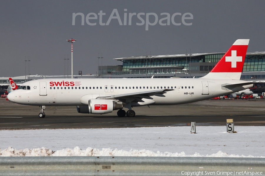 Swiss International Airlines Airbus A320-214 (HB-IJR) | Photo 22138