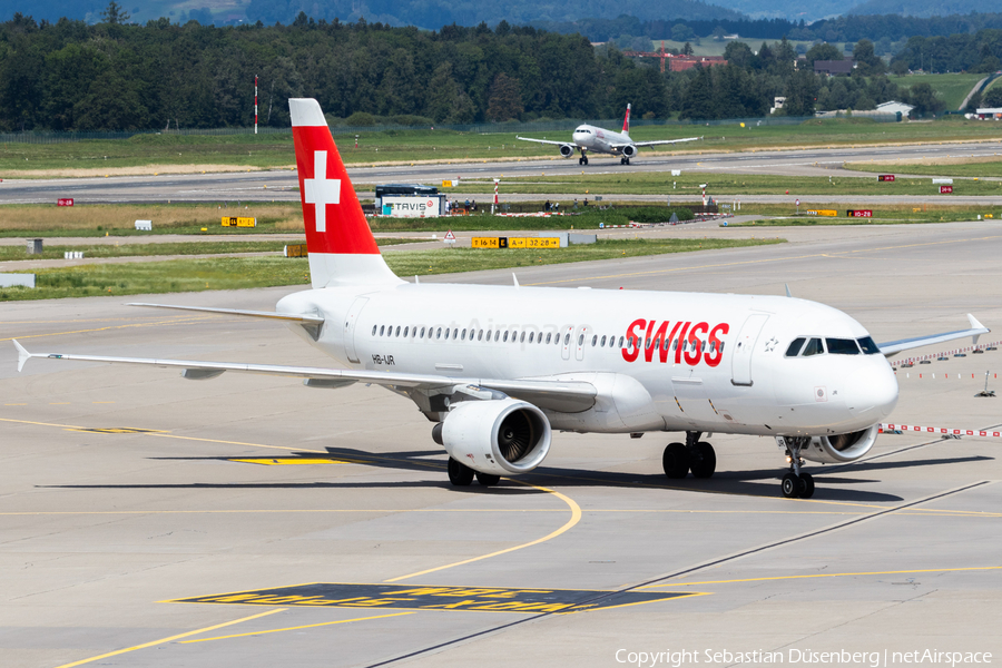 Swiss International Airlines Airbus A320-214 (HB-IJR) | Photo 355883