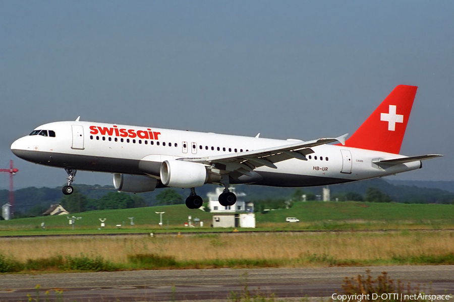 Swissair Airbus A320-214 (HB-IJR) | Photo 265740