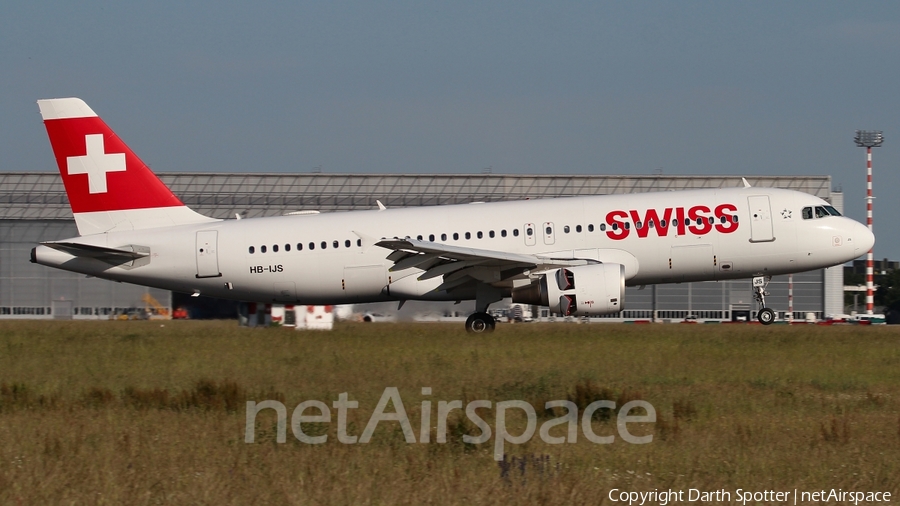 Swiss International Airlines Airbus A320-214 (HB-IJS) | Photo 218542