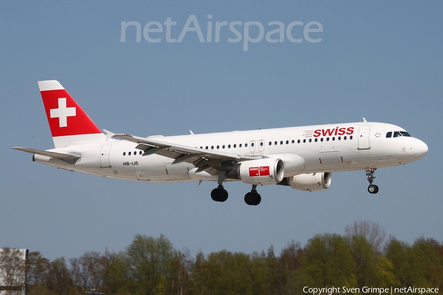 Swiss International Airlines Airbus A320-214 (HB-IJS) | Photo 25895