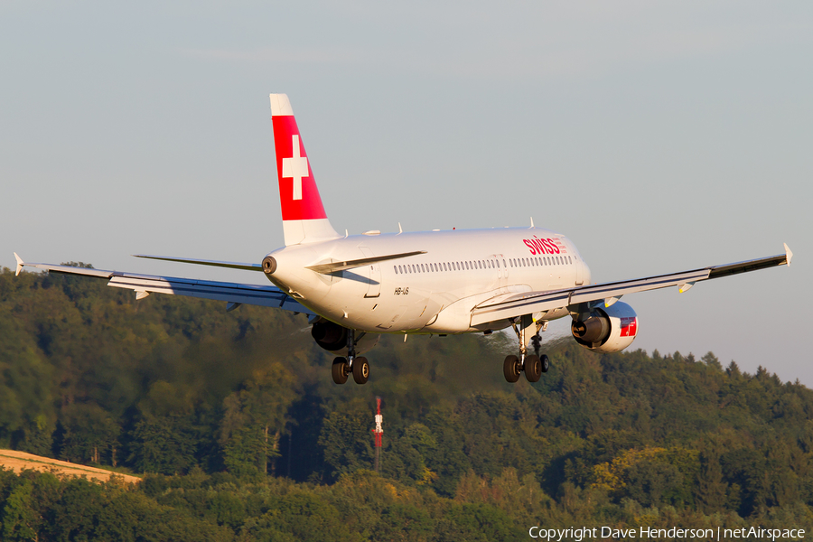 Swiss International Airlines Airbus A320-214 (HB-IJS) | Photo 9307
