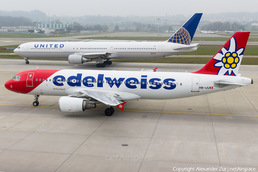 Edelweiss Air Airbus A320-214 (HB-IJU) | Photo 102473