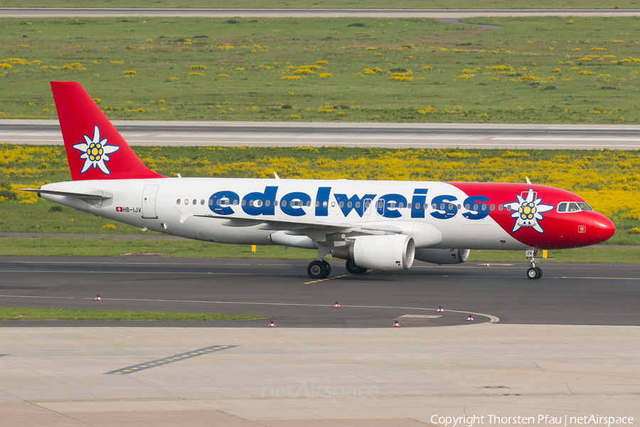 Edelweiss Air Airbus A320-214 (HB-IJV) | Photo 76257