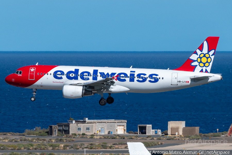 Edelweiss Air Airbus A320-214 (HB-IJV) | Photo 629344