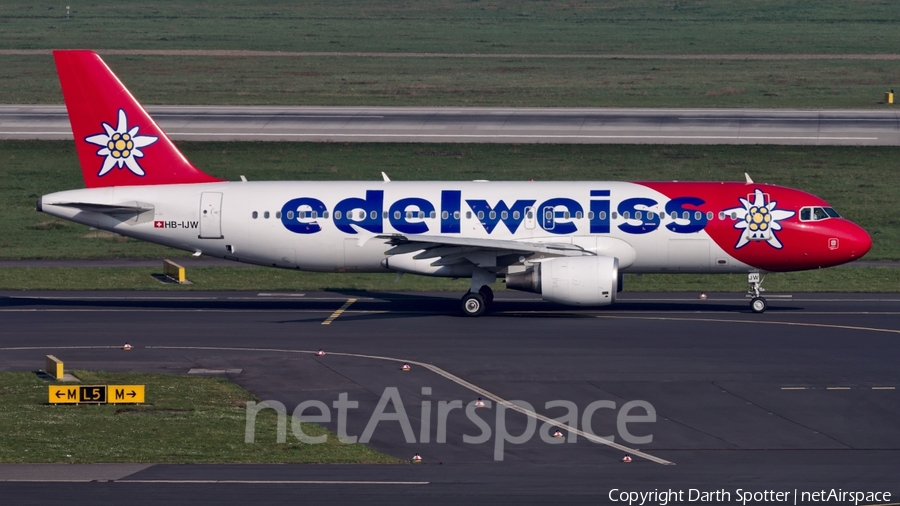 Edelweiss Air Airbus A320-214 (HB-IJW) | Photo 235143