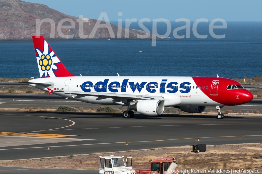 Edelweiss Air Airbus A320-214 (HB-IJW) | Photo 338688