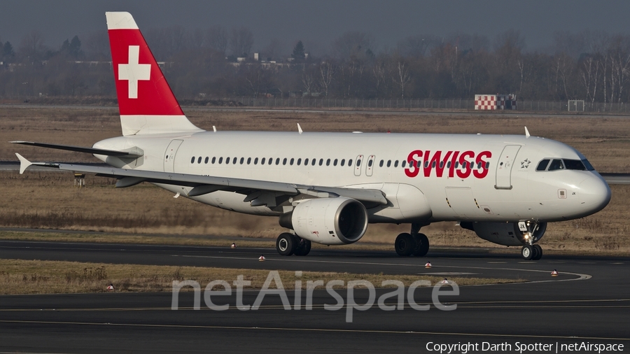 Swiss International Airlines Airbus A320-214 (HB-IJX) | Photo 227065