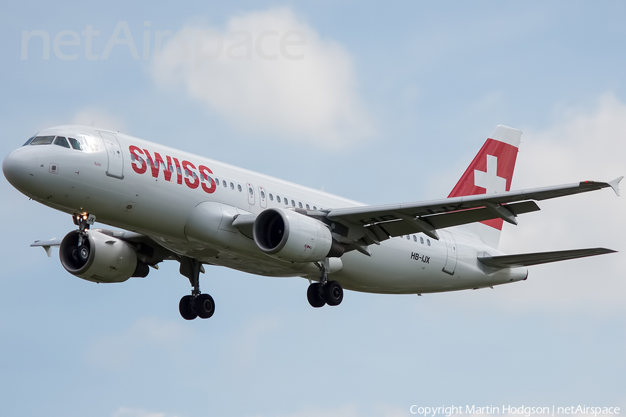 Swiss International Airlines Airbus A320-214 (HB-IJX) | Photo 49993
