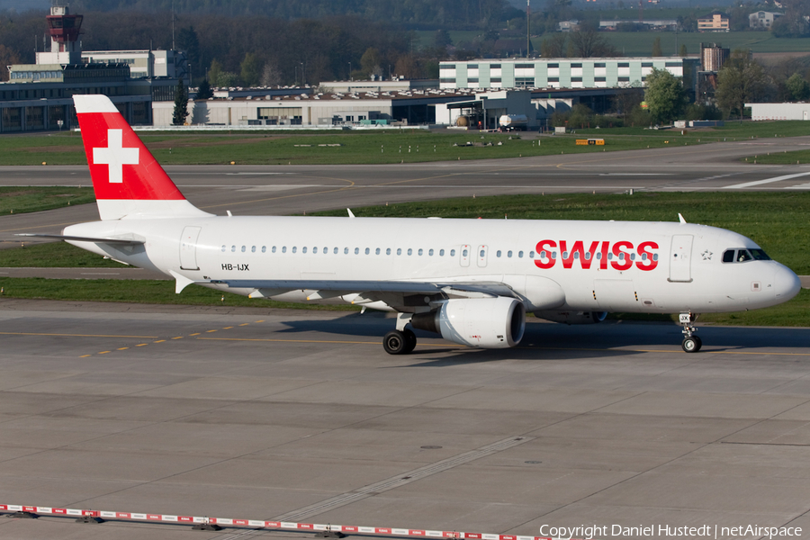 Swiss International Airlines Airbus A320-214 (HB-IJX) | Photo 421046