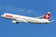 Swiss International Airlines Airbus A321-111 (HB-IOC) at  Barcelona - El Prat, Spain