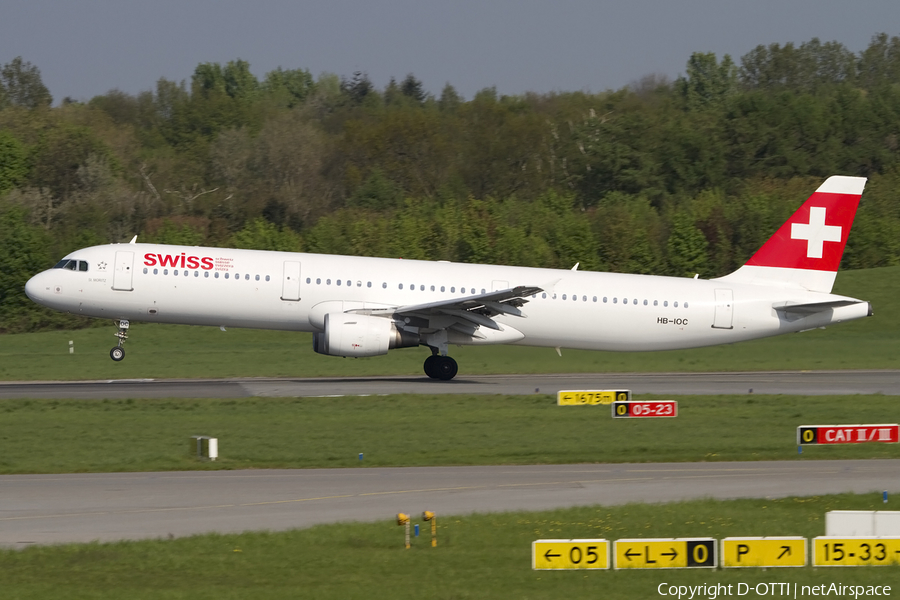 Swiss International Airlines Airbus A321-111 (HB-IOC) | Photo 436225