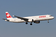 Swissair Airbus A321-111 (HB-IOD) at  Warsaw - Frederic Chopin International, Poland