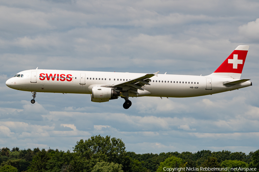 Swiss International Airlines Airbus A321-111 (HB-IOF) | Photo 393891