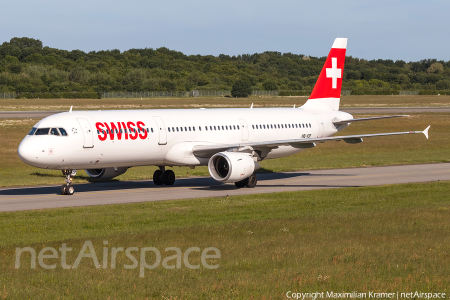 Swiss International Airlines Airbus A321-111 (HB-IOF) | Photo 521661