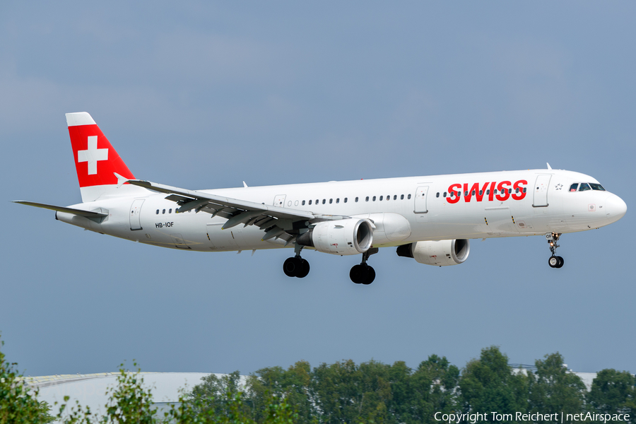 Swiss International Airlines Airbus A321-111 (HB-IOF) | Photo 522447