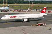 Swiss International Airlines Airbus A321-111 (HB-IOF) at  Hamburg - Fuhlsbuettel (Helmut Schmidt), Germany