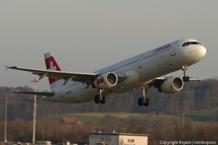 Swiss International Airlines Airbus A321-111 (HB-IOH) | Photo 558842