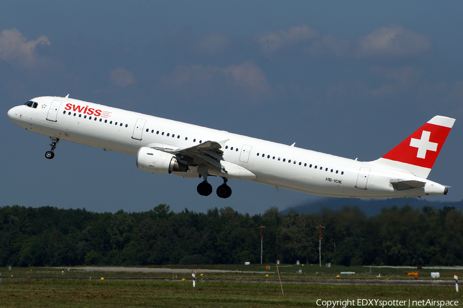 Swiss International Airlines Airbus A321-111 (HB-IOK) | Photo 276666