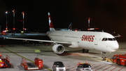 Swiss International Airlines Airbus A321-111 (HB-IOL) at  Hamburg - Fuhlsbuettel (Helmut Schmidt), Germany